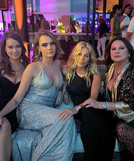 alternative cowgirl-onlyfans erwachsene schöne galerie