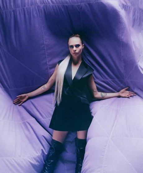 schwarze dessous onlyfans hd akt fotos