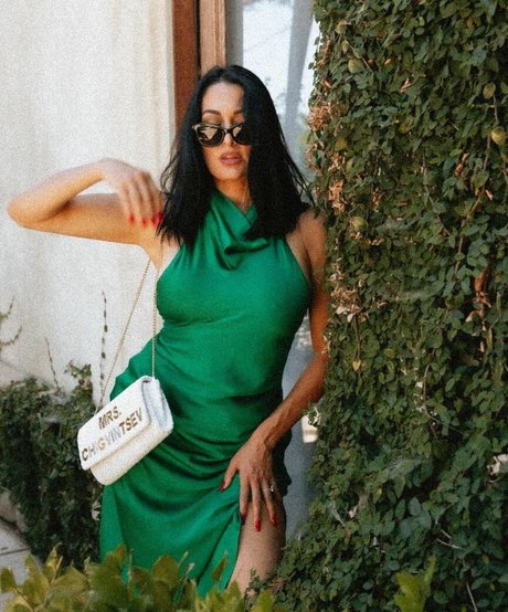 asiatische reife onlyfans erotische galerie