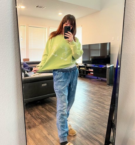 brünette zierlich nur fans kostenlose nette bild