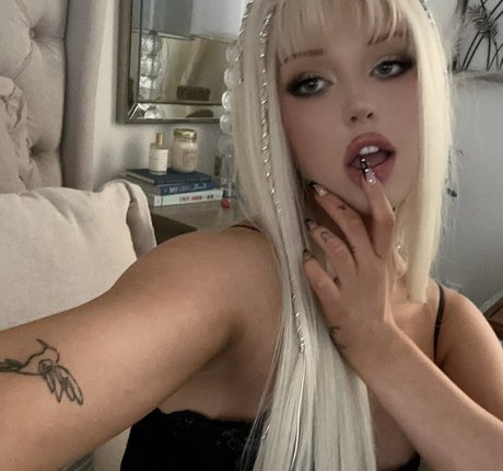 haarige oma onlyfans erwachsene hd bilder