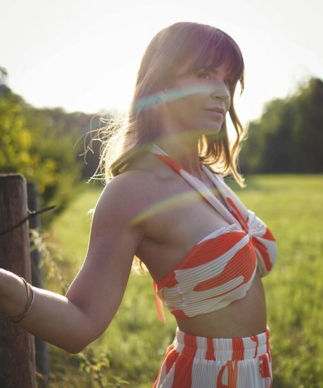 centerfold-onlyfans nacktheit galerien