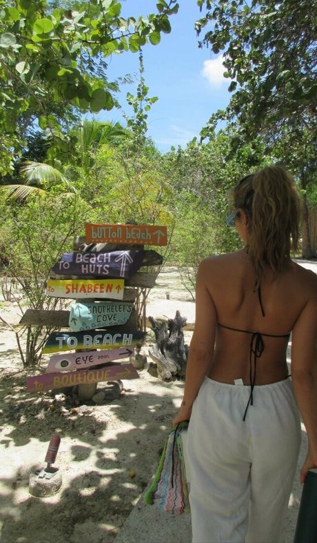 heiße blonde onlyfans kostenlose nacktheit fotos