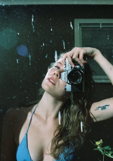 Berta Andrea Sndal schauspielerin perfekte galerie