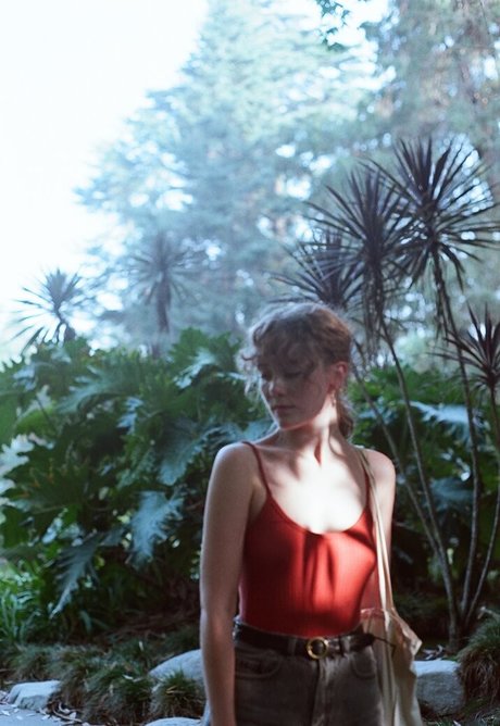 Berta Andrea Sndal heiße erotische archiv