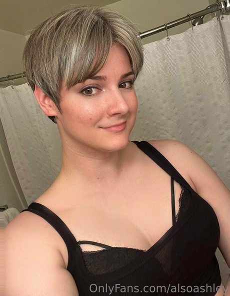 vollbusige rothaarige teen onlyfans porno xxx foto