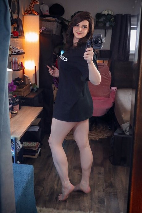 Ashley Barron top freie galerie