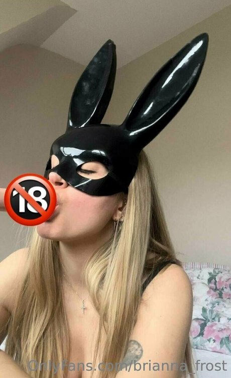 Brianna Frost model freie bild