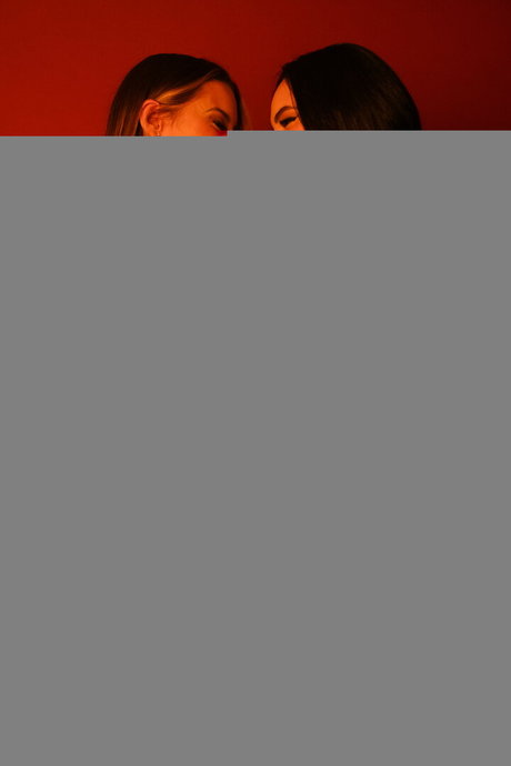 vollbusige brünette onlyfans kostenlose nackt foto