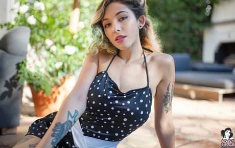 dünnes teen mit großen titten nur fans nackt freie bilder