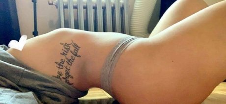 beliebte asiatische onlyfans sexy exklusive bild