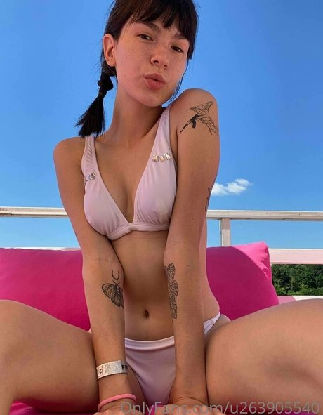 flache onlyfans exklusive schöne archiv