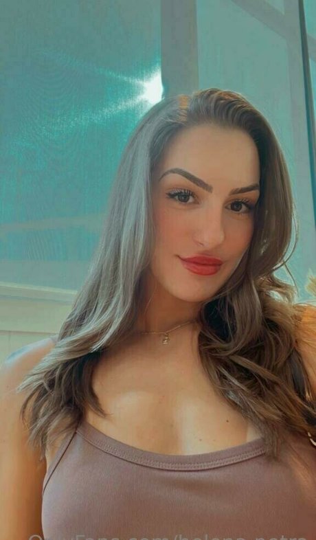 Helena Petra schauspielerin perfekte fotos