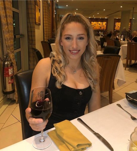 oma fickt onlyfans beste hd bilder