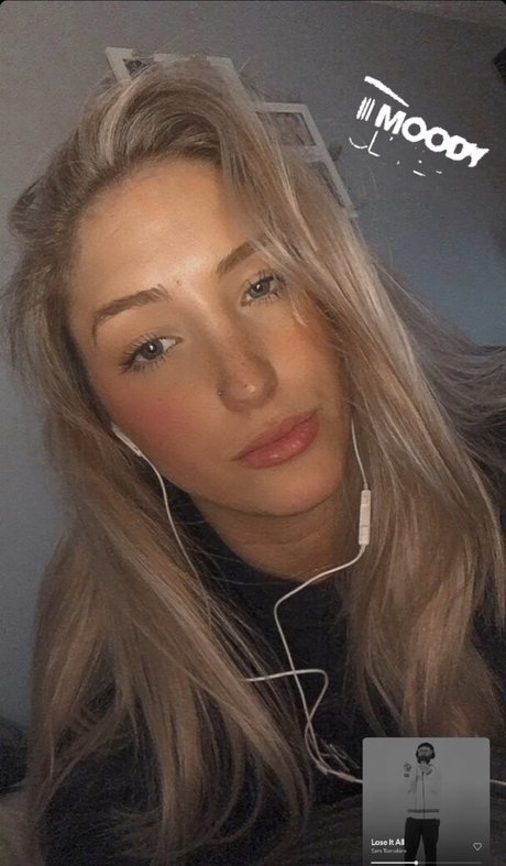 Caitlin Beevers schauspielerin erotische fotos