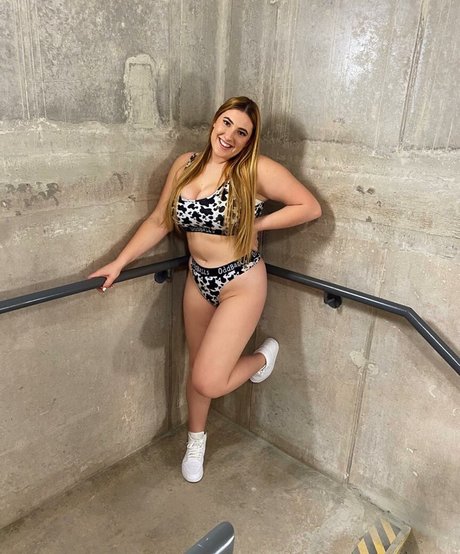 zierliche brünette nur fans erwachsene pornografische bild