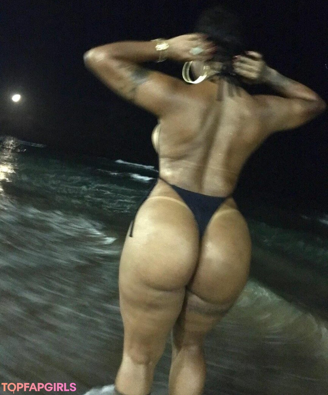 große titten college onlyfans hübsche pornografische bild