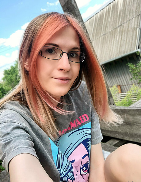 ts avy white freie erotische bilder