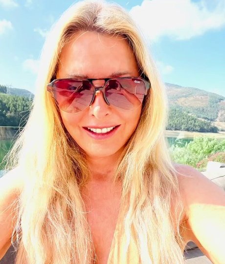 cheerleader nackt onlyfans erotische freie bilder