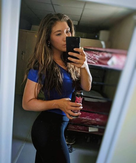 Sylvia Morton akt pornostar bild