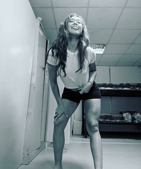 Sylvia Morton schöne pornografische galerie