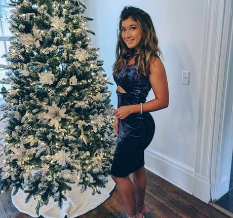 Sylvia Morton porno kunst galerie