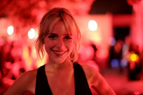 swinger-milf-onlyfans heiße sexy archiv