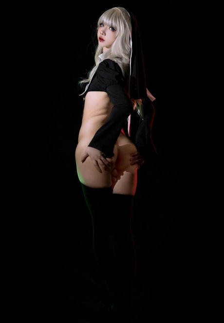 vollbusige brünette onlyfans kunst sex bilder