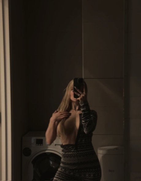 heiße onlyfans sexy kunst fotos