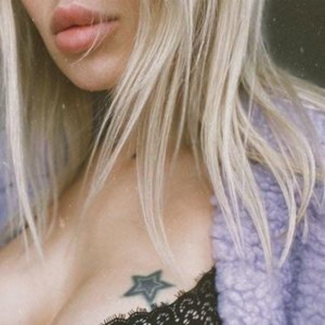 gummi-onlyfans kostenlose hübsche foto