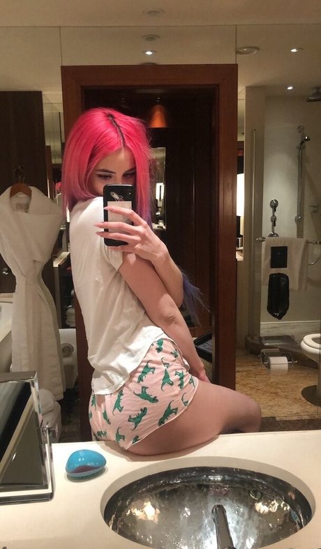 Morana Battory xxx exklusive bilder