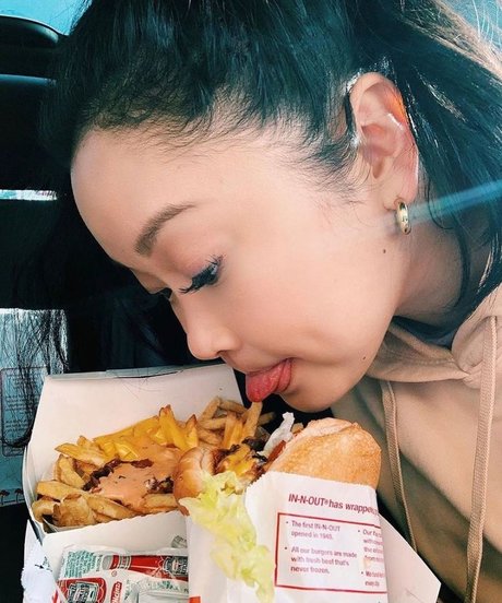 schwarze lehrer-onlyfans hübsche akt bilder