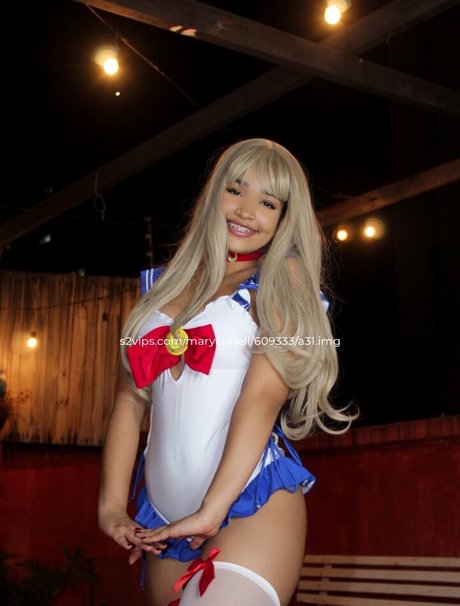 Marycuriell xxx archiv