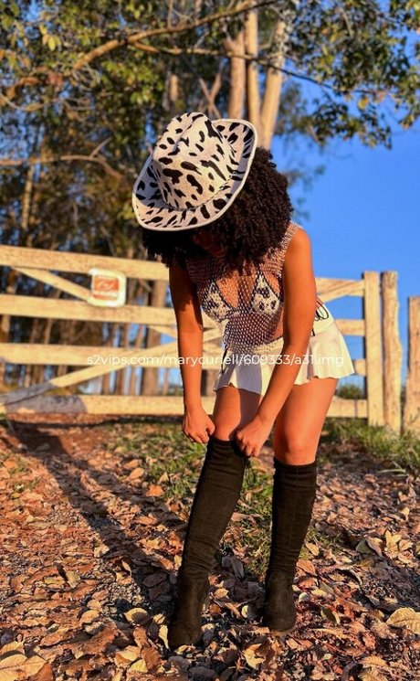 Marycuriell schauspielerin nacktheit bild