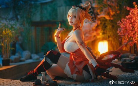 asiatische top-onlyfans erotische nacktheit galerien