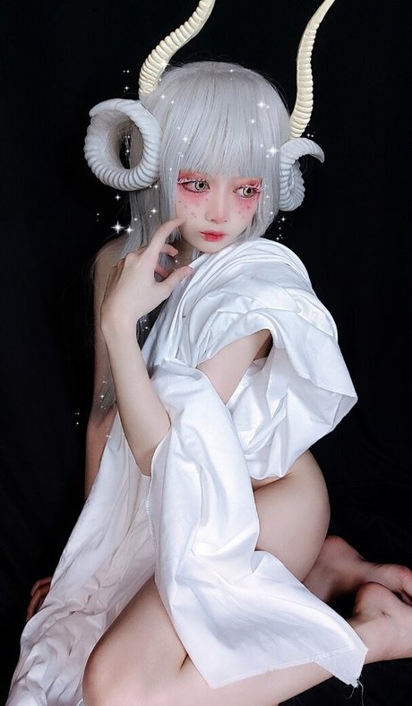 Evil Overlord Gabo kunst akt galerien