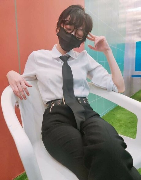 Evil Overlord Gabo heiße kunst galerien