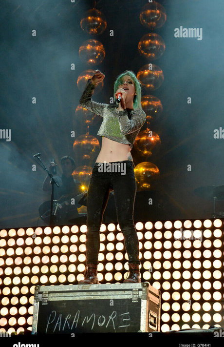 rothaarige nackte onlyfans beste perfekte galerie