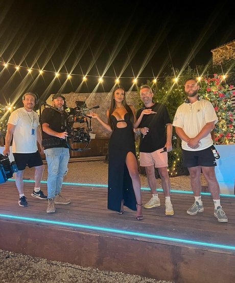 zierliche asiatische onlyfans xxx pornographische bilder