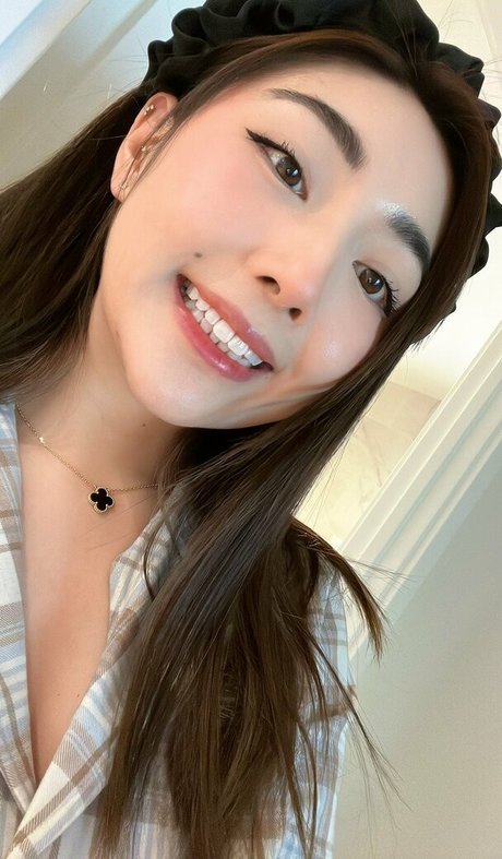 ebenholz-milf-onlyfans erwachsene nacktheit fotos