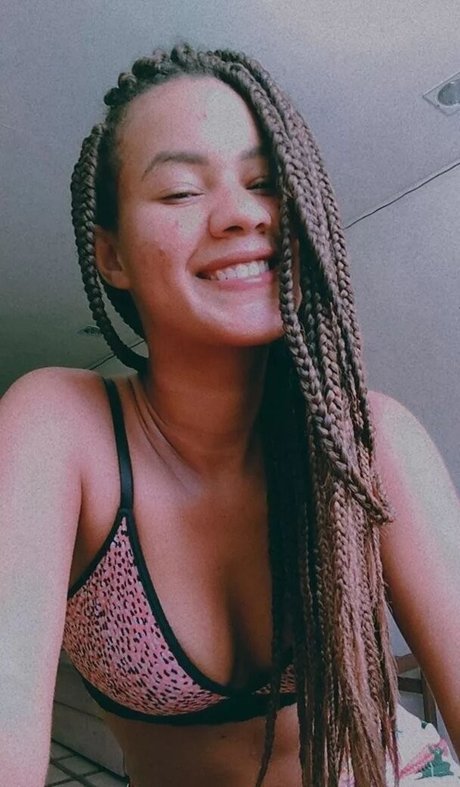 college-onlyfans erwachsene heiße bilder