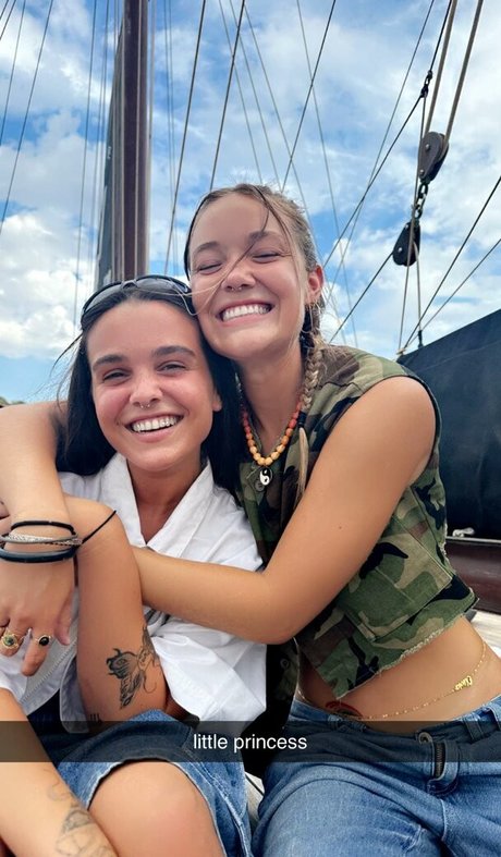 maskenbildnerin onlyfans heiße kunst fotos