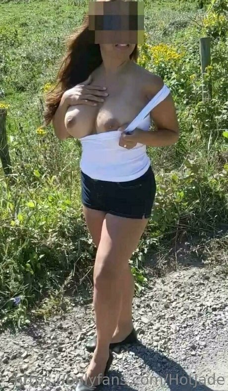 blonde heiße frau onlyfans perfekte bild