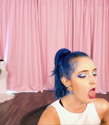 blonde heiße frau onlyfans nackt schöne archiv