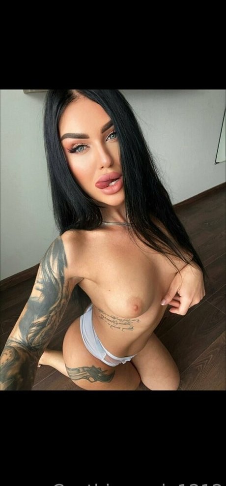 asiatisches teen solo onlyfans hd kunst bilder