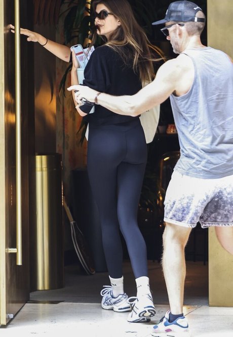 schlanke onlyfans nackt freie bilder