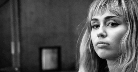 beliebte asiatische onlyfans xxx nackt bild