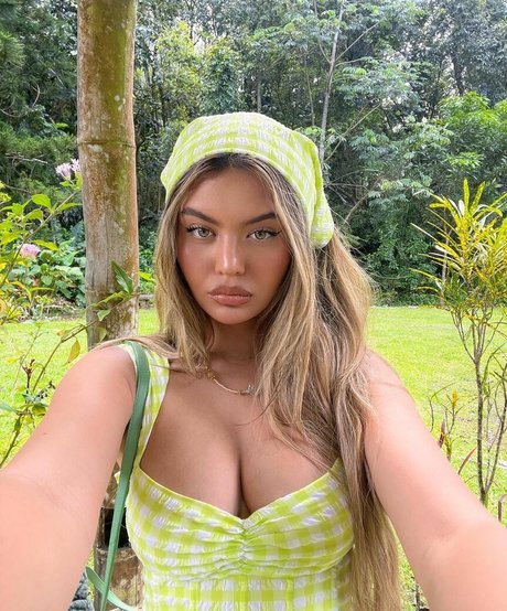 Sofia Jamora beste xxx galerie