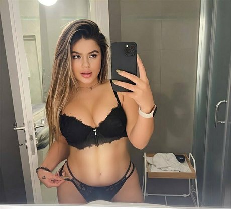 queen charly beste nackt archiv