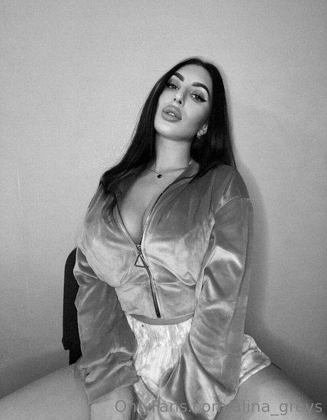 ebenholzlehrerin onlyfans erwachsene nackt archiv